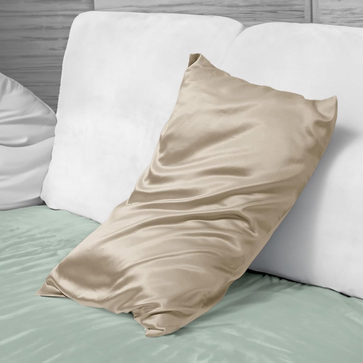 Famanu Zijde kussensloop 50x70cm – 22 momme 100% natuurlijke zijde – voor huid en haar – zijde kussensloop voor bed 1 stuk champagne. Een veelzijdige en handige keuze voor dagelijks gebruik in en om het huis.