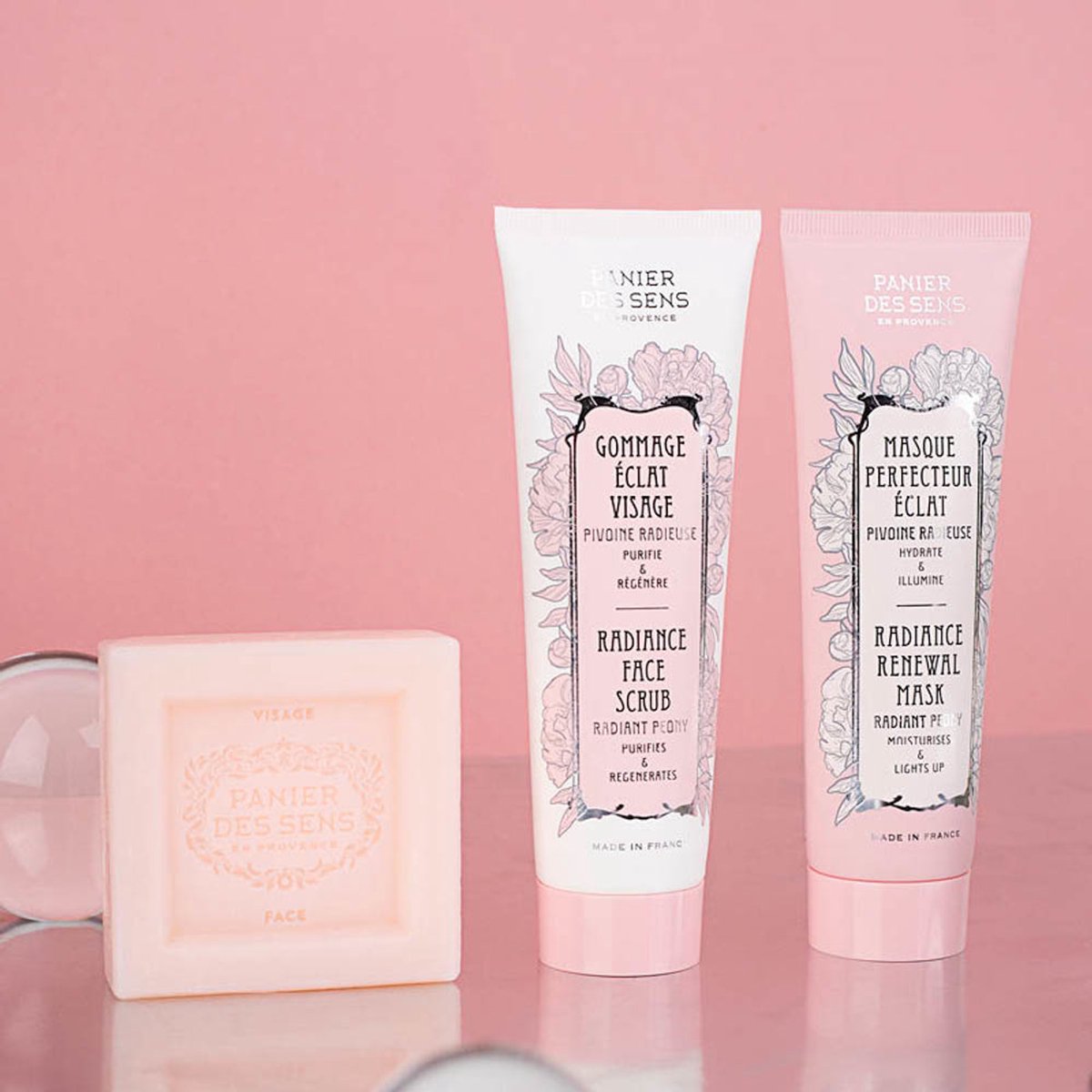 Panier des Sens Radiant Peony, Reinigingsbar, Unisex, Universele huid, Reinigen, Hydraterend, Reinigend, Smoothing, Verzachtend, Tonifiërend, Pioenroos, Doos