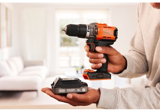 BLACK+DECKER Gereedschap - 18V ACCU-klopboor-/schroefmachine, 2x accu 2,0 Ah, Li-Ion, lader BCD383D2XK-QW