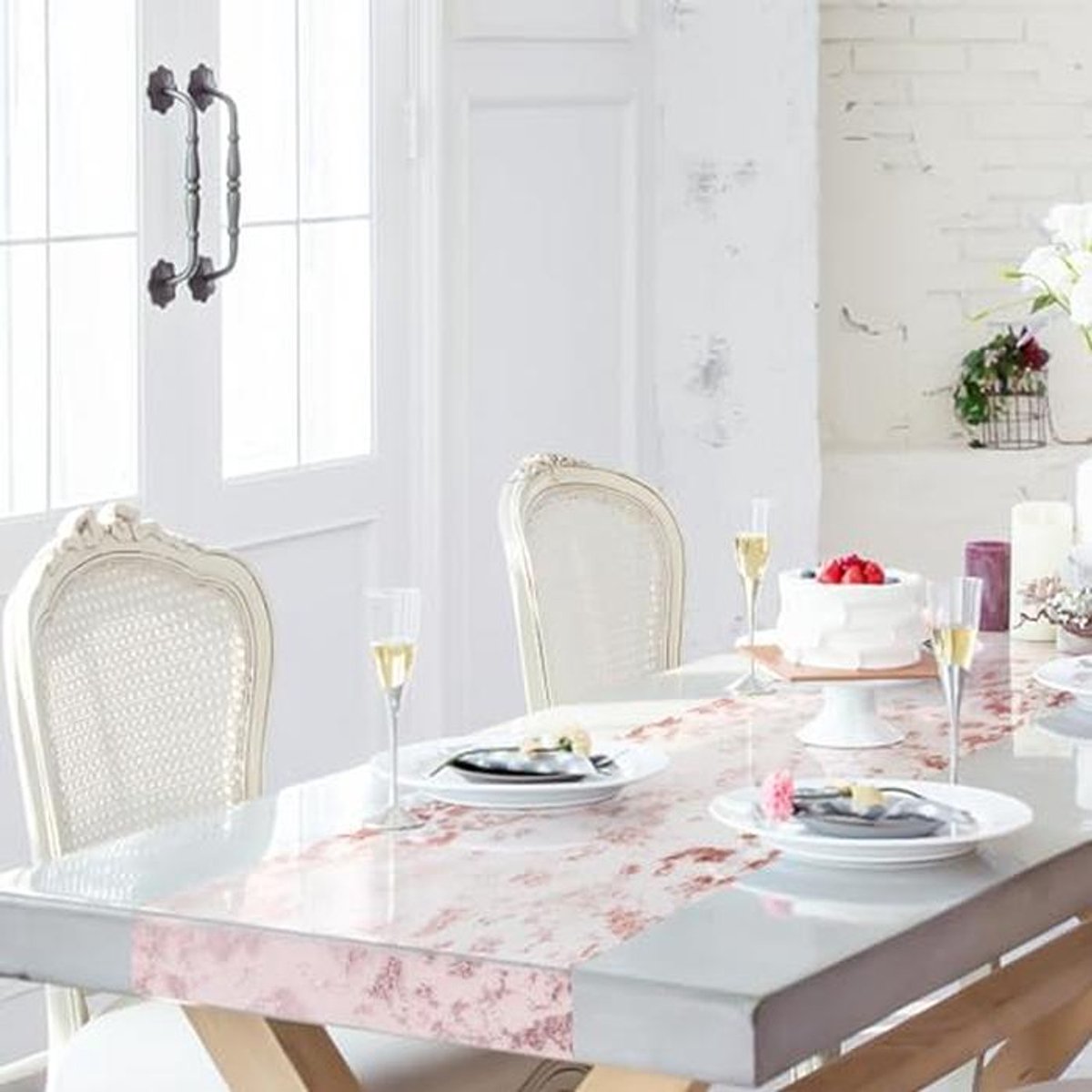 Tafelloper voor een stijlvolle eettafel