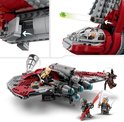 Close-up van de LEGO Star Wars T-6 Jedi Shuttle. De cockpit en luiken zijn open. Minifiguren Ahsoka Tano, Sabine Wren, Professor Huyang en Marrok zijn inbegrepen.