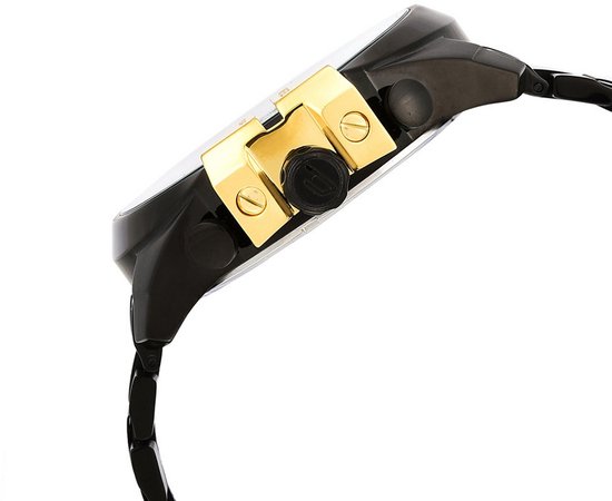 Zijkant van een zwart Diesel Mega Chief herenhorloge met gouden kroon en schroefdetails.