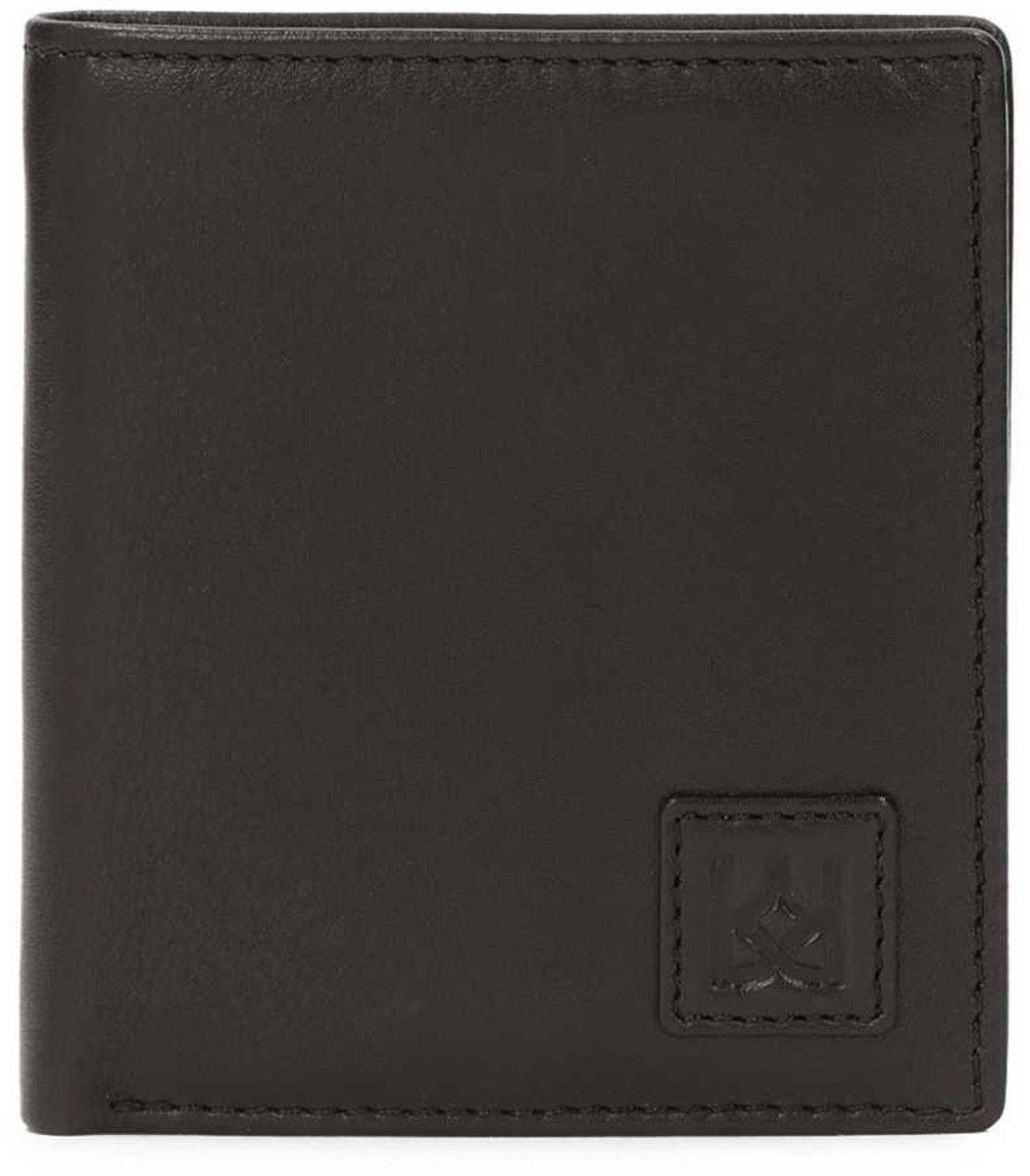 Classic black men's wallet without clasp
