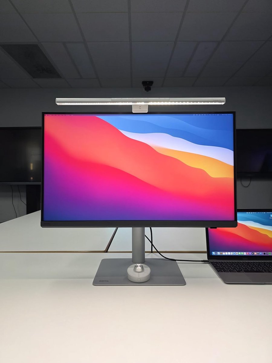 Gebogen Monitorlichtbalk, Traploos Dimmen, 3 Kleurtemperaturen