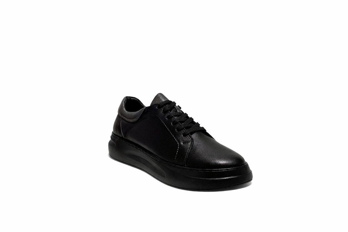Lorévine – Dames Leren Sneakers – Zwart