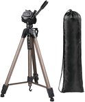 Een bronzen Hama Star 63 statief met draagtas, met camera bevestigd.