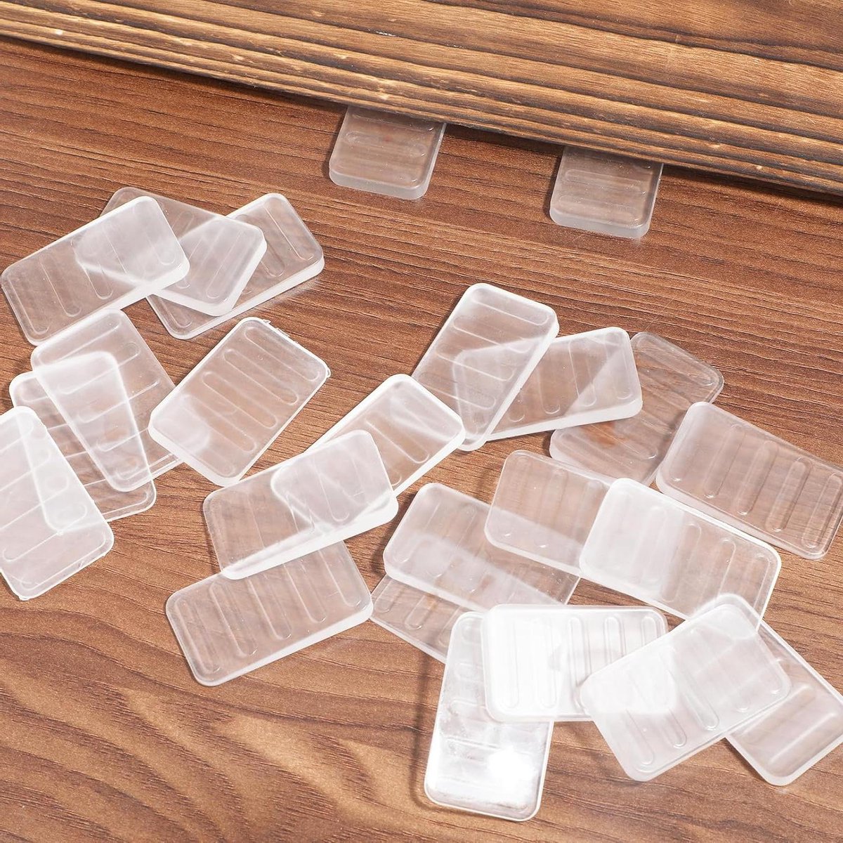 24 stuks meubelnivelleringsshims, transparante toiletshims, deurshims, tafelshims voor het nivelleren van stapelbare meubelwiggen, nivelleringswiggen voor meubeldeuren, schuren van kasten en ramen.