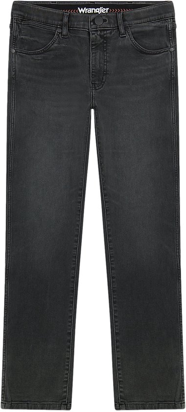 Voorkant van een grijze spijkerbroek met een Wrangler logo op de tailleband.