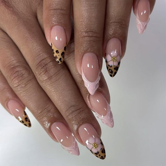 24 Pièces Faux Ongles Français Pointus avec Motif Fleur Blanche et
