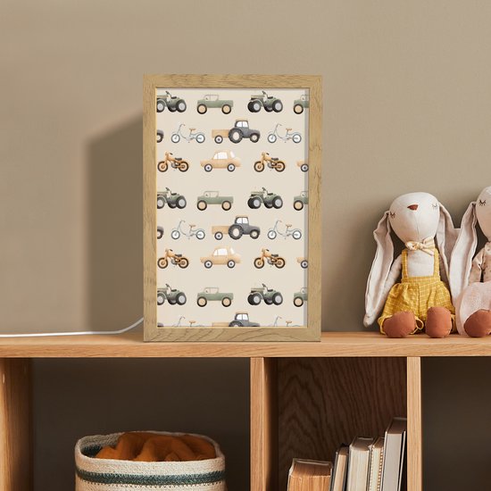 Nachtlampje 20x30 cm - Kinder lampje - Retro - voertuigen - patroon - Tafellamp kinderkamer - Slaapkamer lamp - Bedlamp kinderen - Kinderlampje stopcontact - Wandlamp babykamer - Nachtlampjes van Merkloos — afbeelding 3