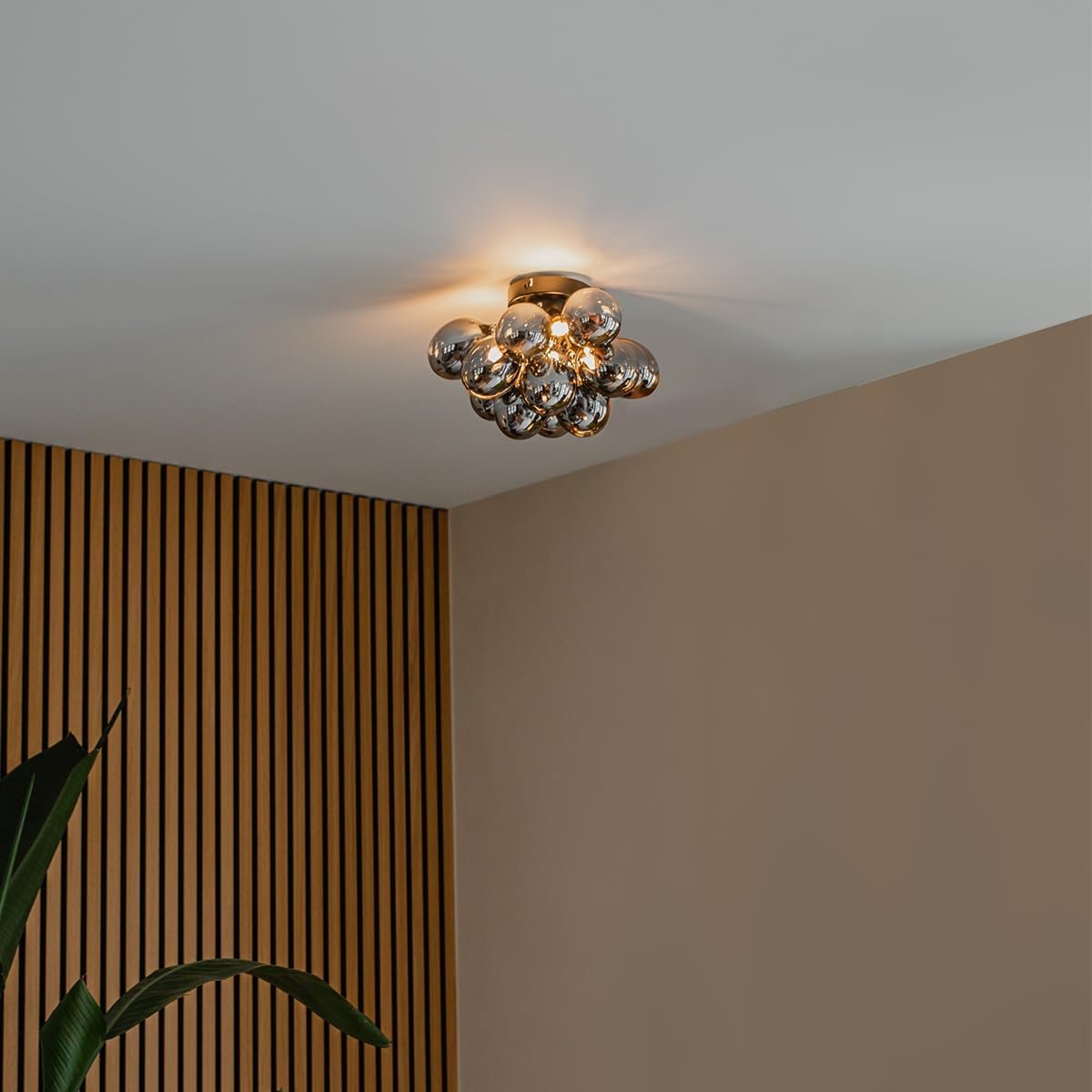 Design plafondlamp zwart met rookglas 3-armig G9 LED