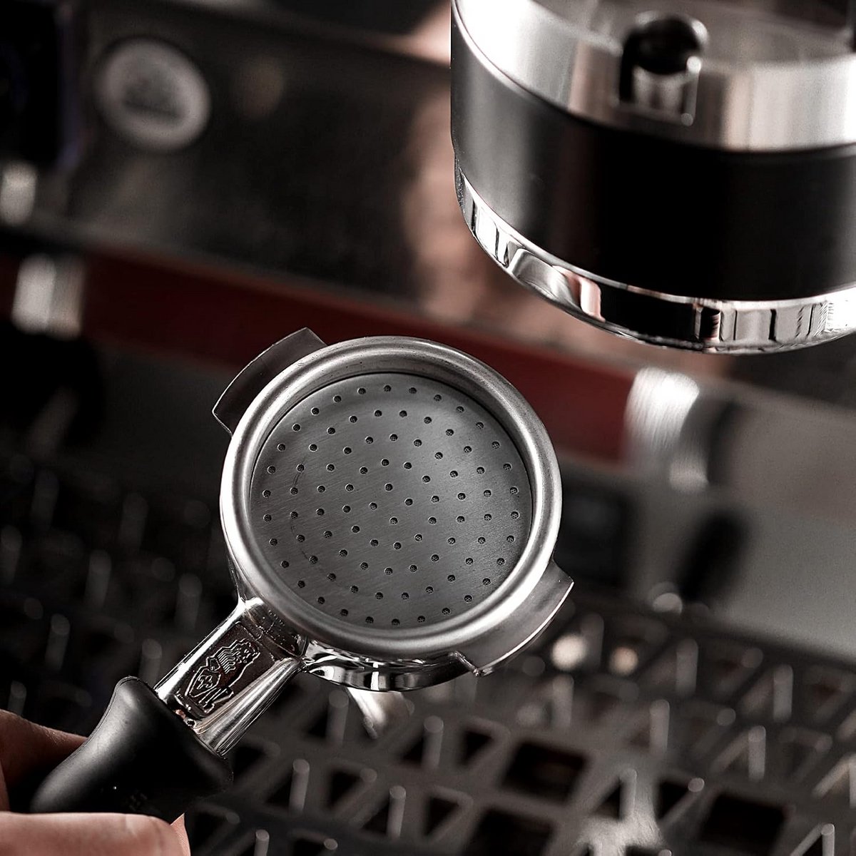 Set van 2 Espresso Puck Screens 57mm - Herbruikbare Metalen Koffiefilters voor 58mm Portafilter — cadeau in Cadeau-ideeën - foto 4