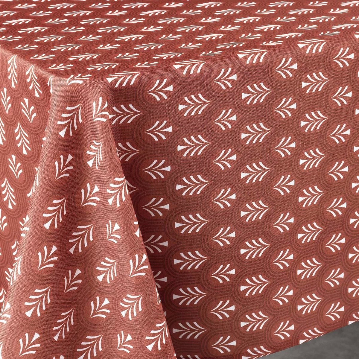 Rechthoekig tafelkleed 145 x 240 cm in terracotta kleur van bedrukt polyester