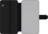 Bookcase Geschikt voor iPhone XR telefoonhoesje - Metaal print - Grijs - Met vakjes - Wallet case met magneetsluiting