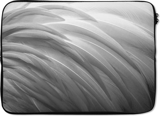 Laptophoes 14 inch - Close-up abstracte flamingo veren - zwart wit - Laptop sleeve