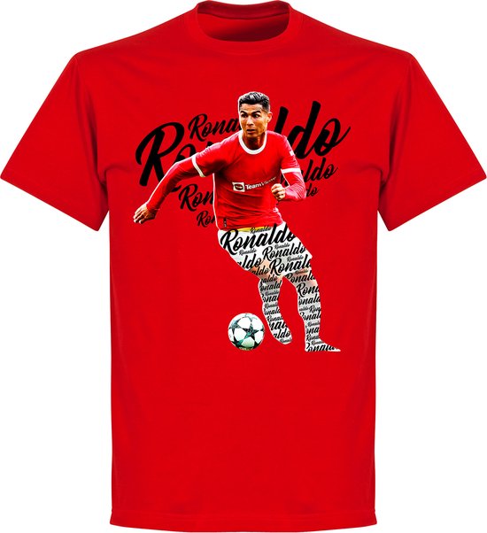 Rood shirt met Cristiano Ronaldo met bal, tekst 'Ronaldo' op zijn lichaam.