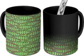 Magische Mok - Foto op Warmte Mokken - Koffiemok - Krokodil - Groen - Patronen - Structuur - Magic Mok - Beker - 350 ML - Theemok