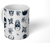 Mok - Koffiemok - Tiener - Skull - Rozen - Patroon - Mokken - 350 ML - Beker - Koffiemokken - Theemok