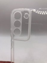 Hoogwaardige Siliconen hoesje met bescherming rondom Camera/Lens - Geschikt voor Samsung Galaxy S22 - Transparant (Let OP: Past Alleen S22)