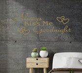 Stickerheld - Muursticker Always kiss me goodnight - Slaapkamer - Liefde - decoratie - Engelse Teksten - Mat Goud - 41.3x110.6cm