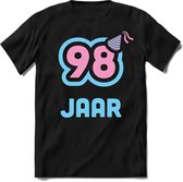 98 Jaar Feest kado T-Shirt Heren / Dames - Perfect Verjaardag Cadeau Shirt - Licht Blauw / Licht Roze - Maat S