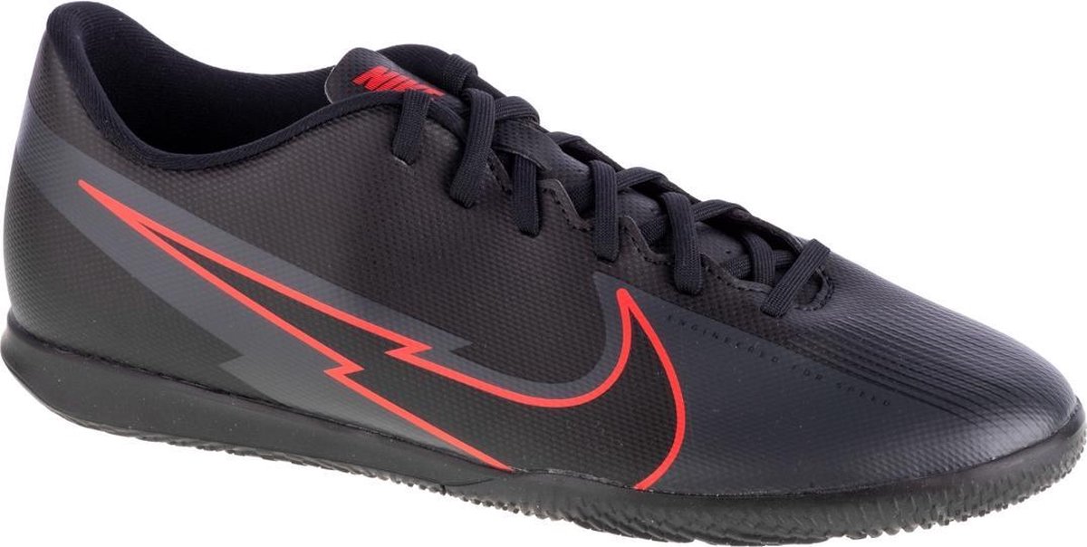 Nike zaalvoetbalschoenen - Altijd de nieuwste collectie