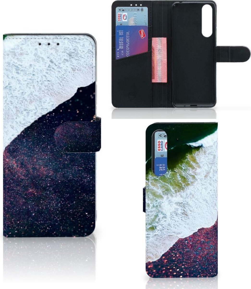 Sony Xperia 1 II Book Case Sea in Space