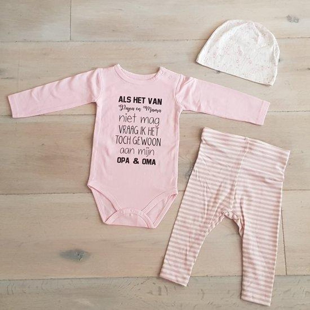 Goedkoopste Baby cadeau geboorte meisje jongen set met tekst aanstaande zwanger kledingset pasgeboren unisex Bodysuit | babykleding Huispakje | Kraamkado | Gift Set babyset kraamcadeau pakje babygeschenk babygeschenkset kraampakket