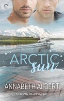 Frozen Hearts 1 - Arctic Sun