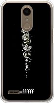 LG K10 (2018) Hoesje Transparant TPU Case - White flowers in the dark #ffffff