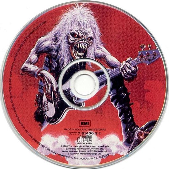CD van 'A Real Live One' met een afbeelding van het monster Eddie van Iron Maiden die een basgitaar vasthoudt.
