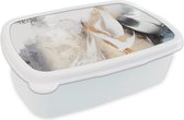 Broodtrommel Wit - Lunchbox Abstract - Gold - Design - Luxe - Brooddoos 18x12x6 cm - Brood lunch box - Broodtrommels voor kinderen en volwassenen