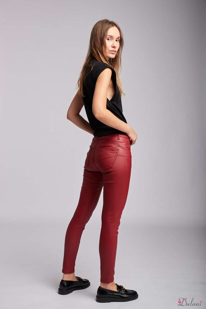 Broek Toxik3 lederlook met normale taille push-up slim fit rood