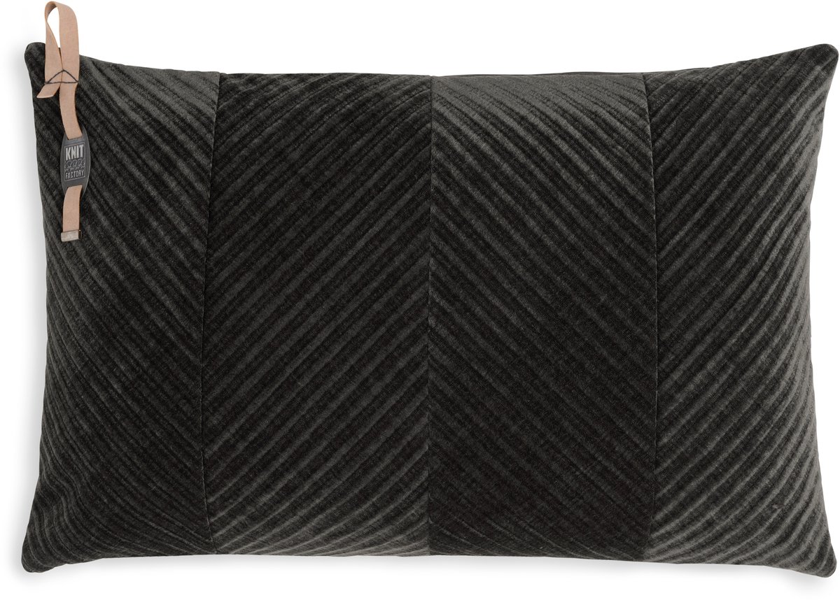 Knit Factory Beau Sierkussen - Rechthoekig kussen - Kussen woonkamer - Bank kussen - Decoratie kussen - Donkerbruin - 60x40 cm - Kussenhoes inclusief kussenvulling