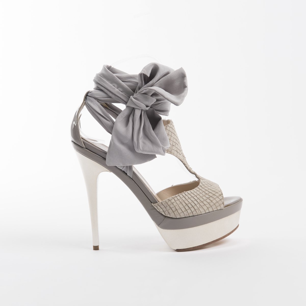 Zerba - Dames Sandalen - Maat 39 – Grijs Leer – Conero