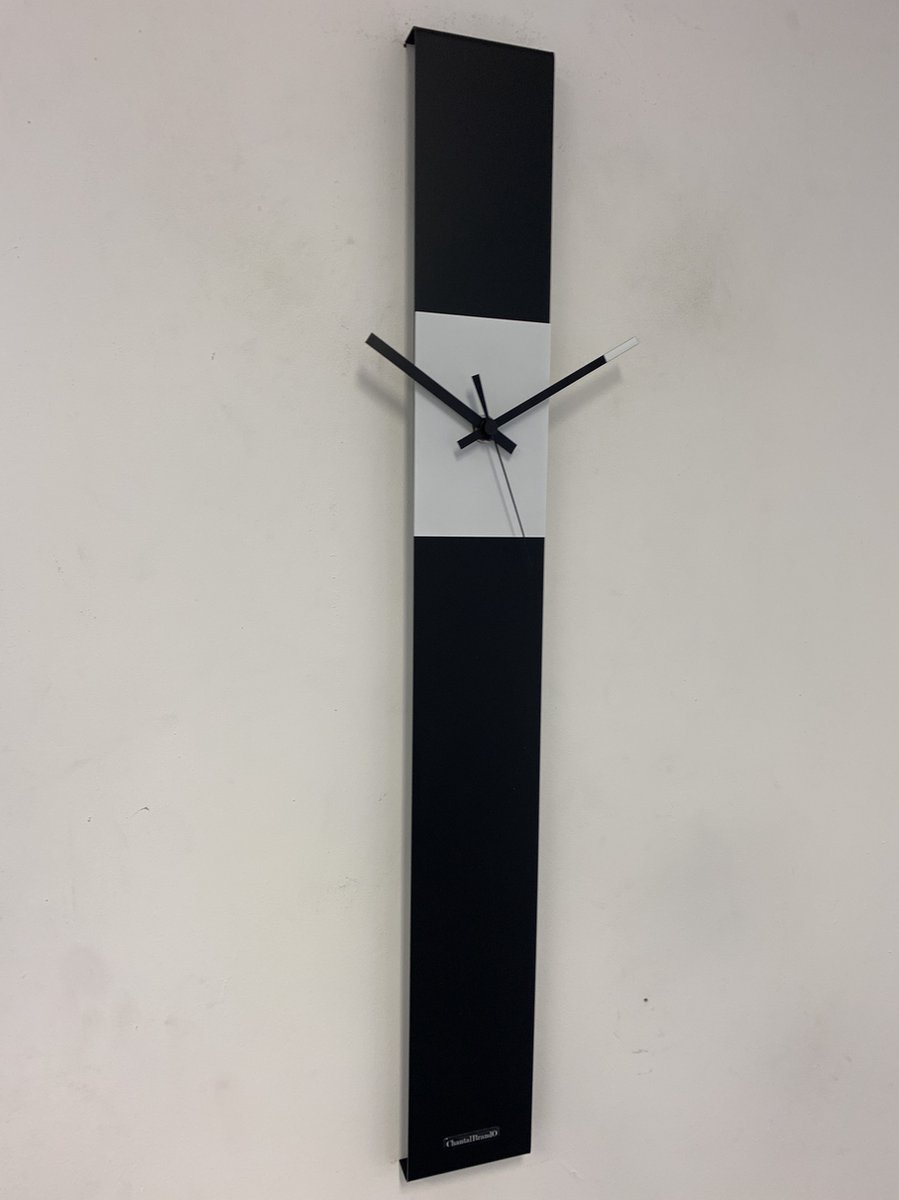 Wandklok CHANTALBRANDO SUMMIT BLACK & WHITE MODERN DESIGN = ZWART & WIT