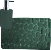 MSV badkamer droogloop mat/tapijt Kiezel motief - 50 x 80 cm - zelfde kleur zeeppompje 260 ml - donkergroen