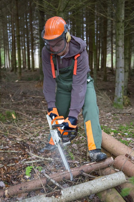 Kraft Pro Kettingzaag 58CC - Voor Onderhoud Aan De Tuin En Brandhout Kraft Pro Kettingzaag 58CC - Voor Onderhoud Aan De Tuin En Brandhout
