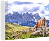 Canvas - Koe - Landschap - Dieren - Bergen - Canvas schilderij - Wanddecoratie - 150x100 cm