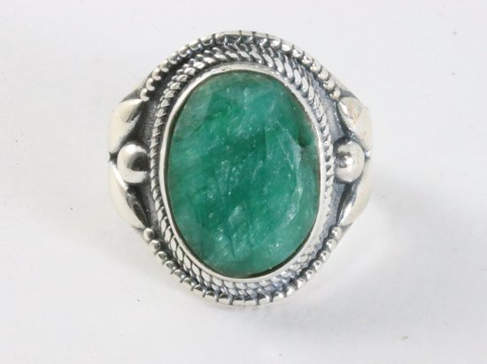 Bague en argent fortement décorée avec émeraude - taille 18