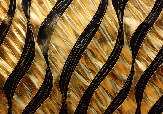 Een close-up van een goudkleurig en zwart golvend patroon op een muur.