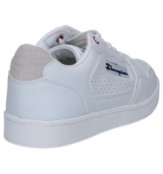 Champion Cleveland Low Witte Sneakers Jongens 39 | bol.com