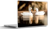 Laptop sticker - 10.1 inch - Eend - Wit - Dieren - Water - Vogel - Eenden - 25x18cm - Laptopstickers - Laptop skin - Cover