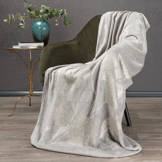 Oneiro's Luxe Plaid GINKO Type 2 gris clair - 150 x 200 cm - séjour - intérieur - chambre - couverture - cosy - polaire - couvre-lit
