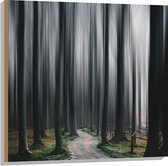 WallClassics - Hout - Hele Hoge Abstracte Bomen - 80x80 cm - 12 mm dik - Foto op Hout (Met Ophangsysteem)