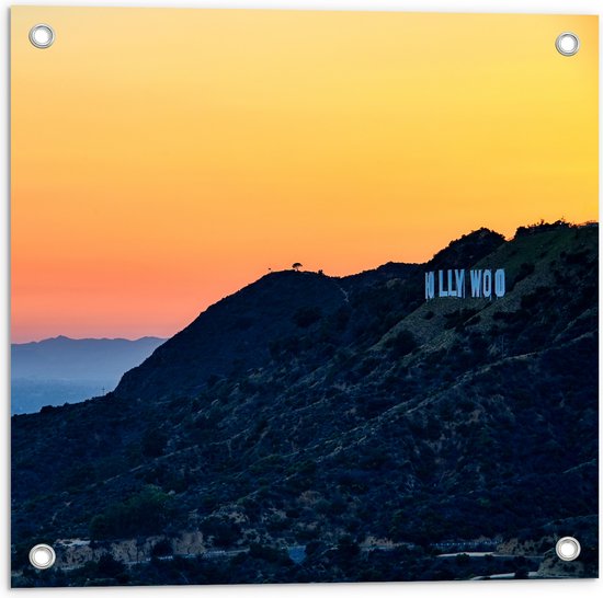 WallClassics - Tuinposter – Hollywood Sign met Zonsondergang - 50x50 cm Foto op Tuinposter  (wanddecoratie voor buiten en binnen)