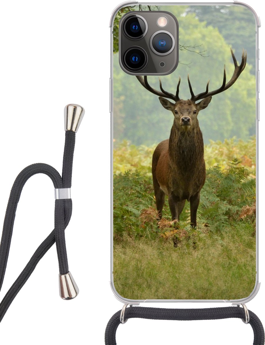 Telefoonhoesje Geschikt voor iPhone 11 Pro - Edelhert - Natuur - Groen - Siliconen - Crossbody - Backcover met Koord - Telefoonhoesje met koord - Hoesje met touw Telefoonhoesje