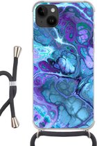 Geschikt voorApple Iphone 14 Plus - Crossbody Case - Kunst - Golf - Blauw - Psychedelisch - Siliconen - Crossbody - Backcover met Koord - Telefoonhoesje met koord - Hoesje met touw