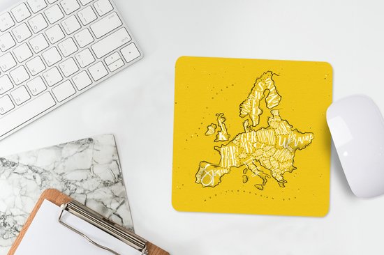 Muismat 20x20 cm - Mousepad Kaart - Europa - Geel - Wit - Muismatten