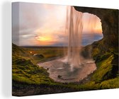Canvas Schilderij Waterval - IJsland - Natuur - 60x40 cm - Wanddecoratie
